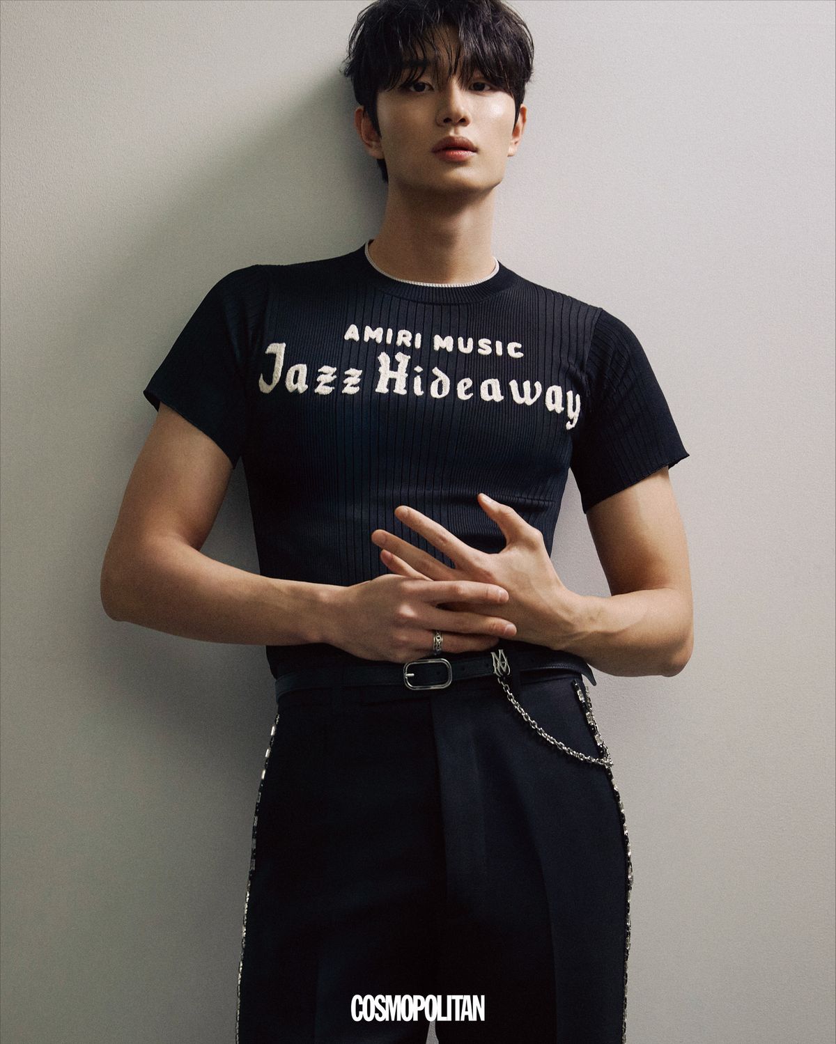 LOOK 화보 보기 │ 코스모폴리탄 코리아 (COSMOPOLITAN KOREA)